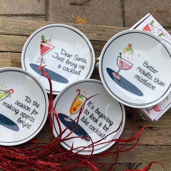 Cocktail Appetizer Plates - Picture 1 of 1